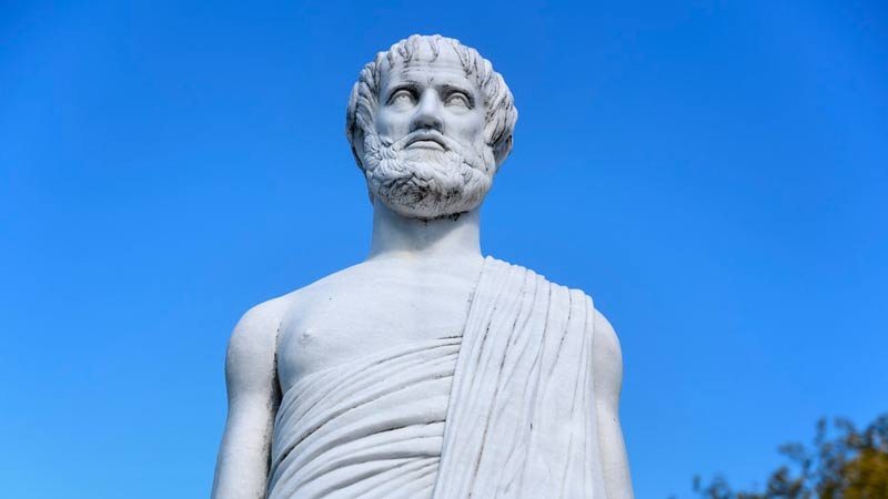 statue of a wise philosopher